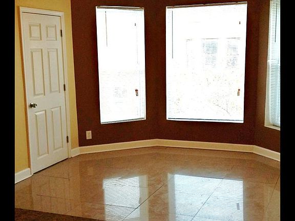 5th image of 5702 S Indiana Avenue # Fl 3rd