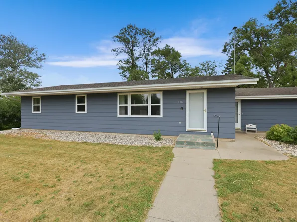 110 Spring Ave S, Lake Preston, SD 57249