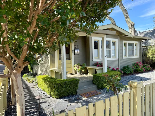 328 Piper St, Healdsburg, CA 95448