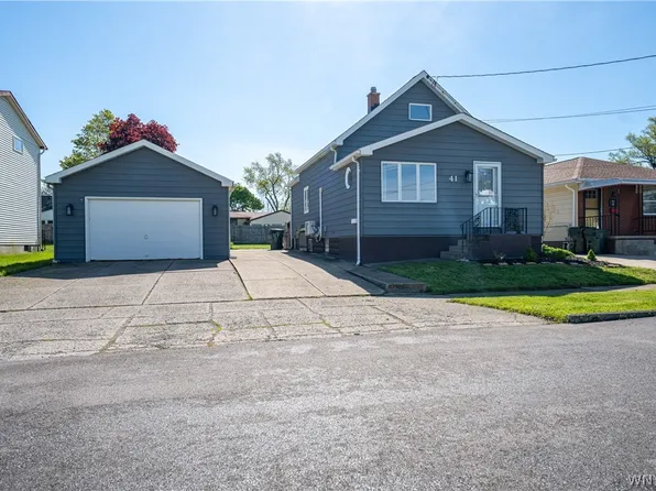 41 Erie Ave, Depew, NY 14043