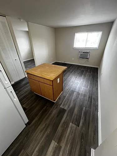 1808 Williamsburg Rd Photo 1