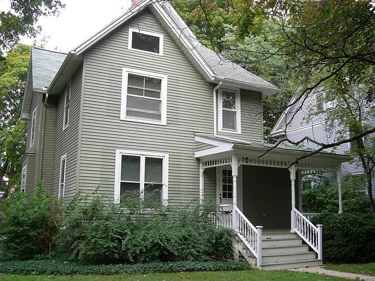 1st image of 928 Olivia Ave