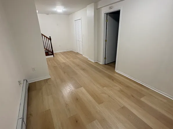 861 Valley St, Vauxhall, NJ