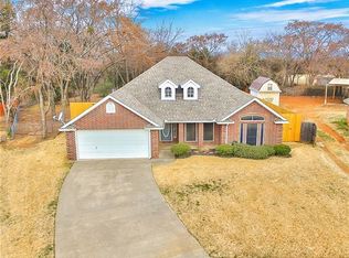 227 D Lynne St, Aubrey, TX 76227
