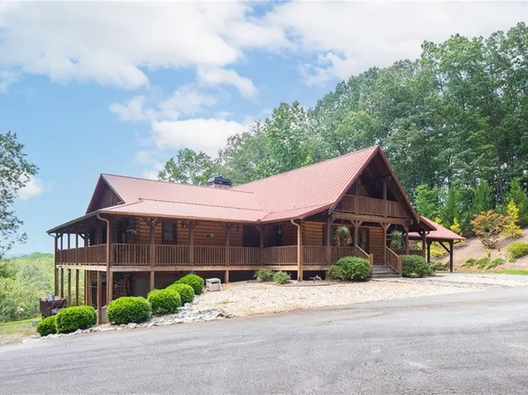 911 Black Mountain Rd, Dahlonega, GA 30533