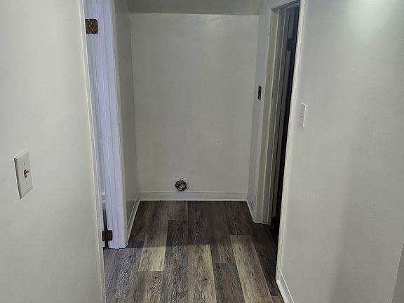 5th image of 14940 Brookville Pyrmont Rd