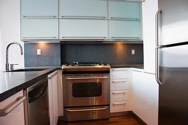 Sold by aptsandlofts.com | media 5
