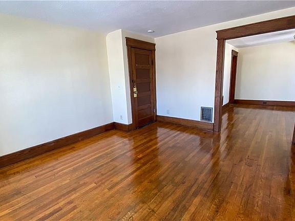 5th image of 400 Roberts Ave Floor 3