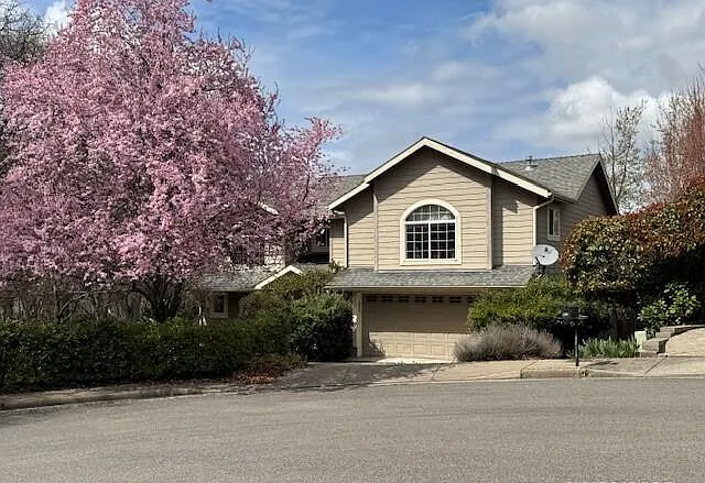 460 Sunshine Cir photo 1