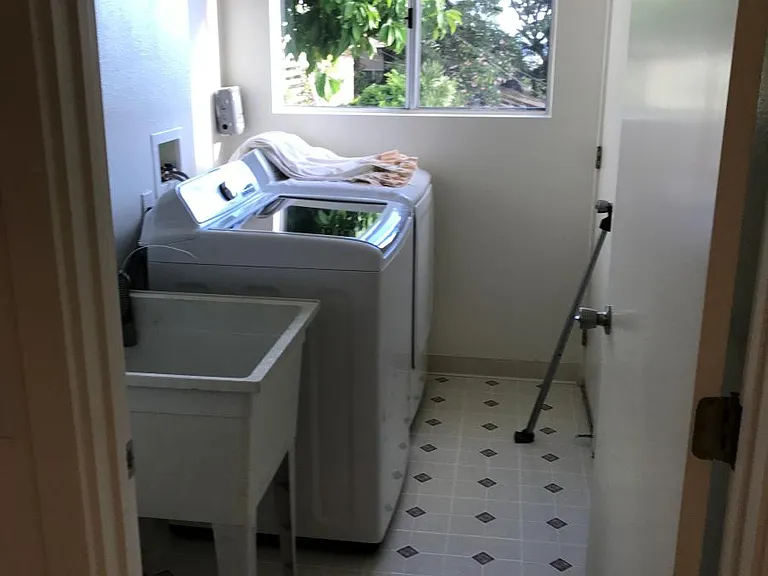Top floor laundry room