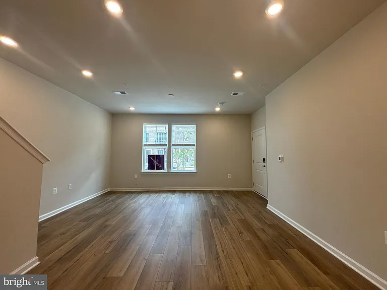 42639 Darala Dr — Photo 12