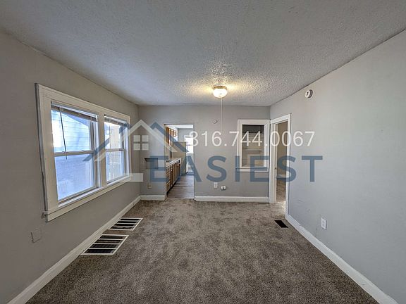 5th image of 5833 Park Ave