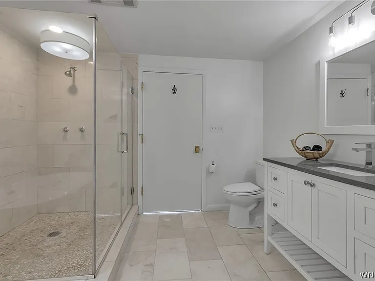 40 Waterfront Cir #306 — Photo 14
