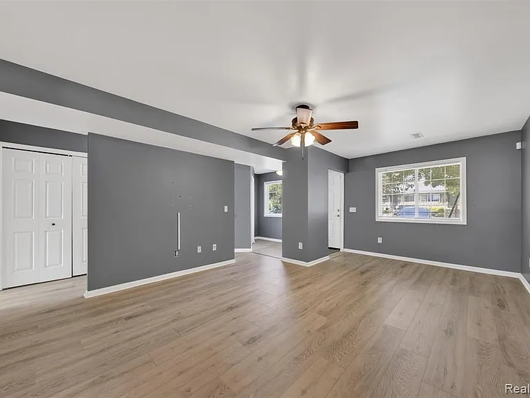 16515 Terrace Village Dr — Photo 11