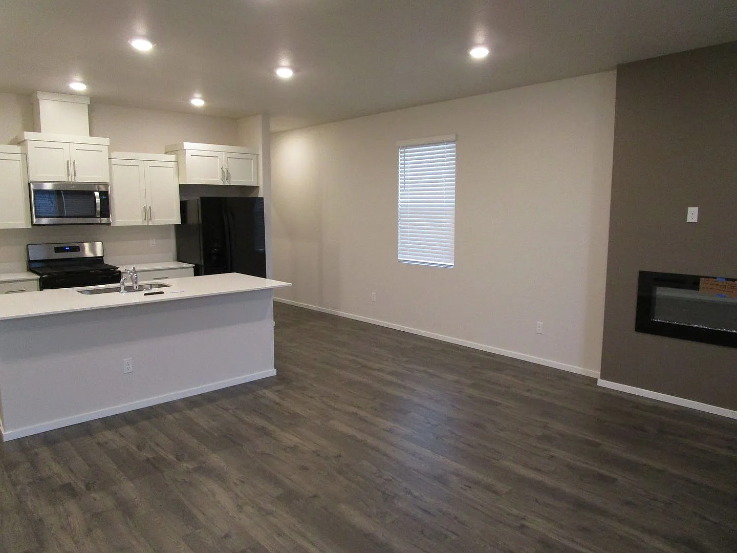 Newer Construction 2 Bedroom Smart Home - Available Mid-October! — Photo 2