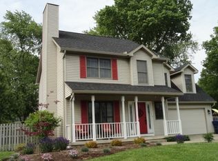 1575 Hulman Waye Ct, Terre Haute, IN 47803