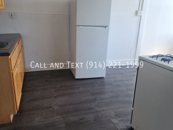 152 Ridge Ave