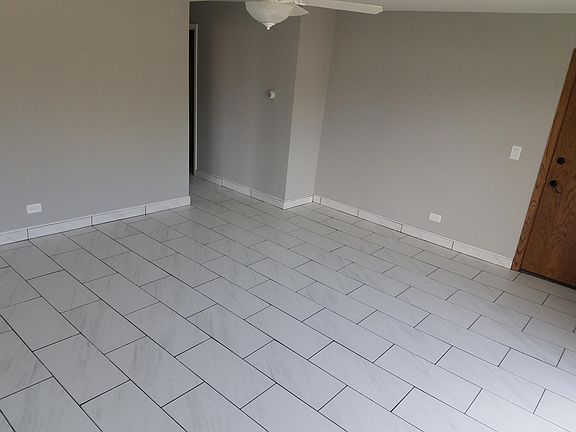 3rd image of 390 W Hillside Dr APT 1B