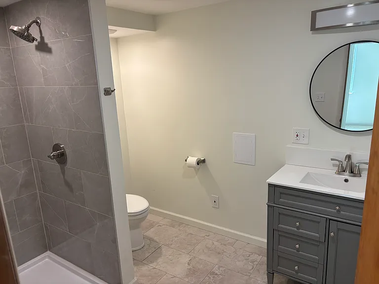 7604 Briar St — Photo 11