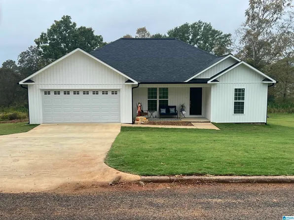 1599 Fairway Dr SW, Jacksonville, AL 36265
