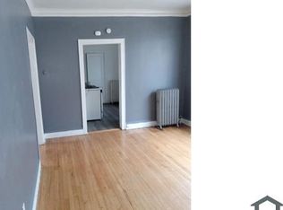8 N Lockwood Ave APT 1, Chicago, IL 60644