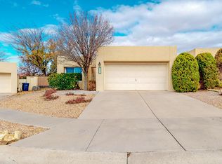 8105 Countrywood Rd NE, Albuquerque, NM 87109