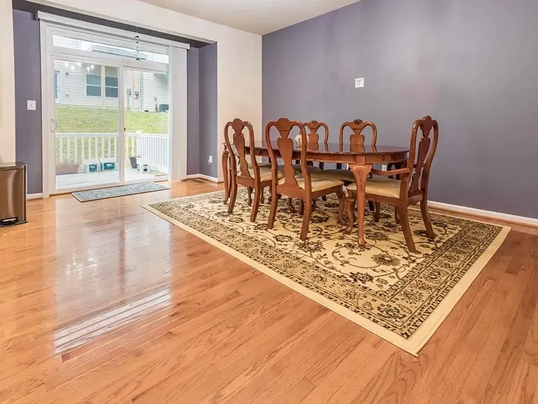 3910 Sun Way — Photo 9