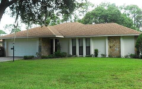 2nd image of 1028 Peachtree Dr
