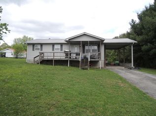 Pearl Hinds Rd, Jamestown, TN 38556