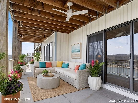 4th image of 182 Bluff Blvd Unit 3A