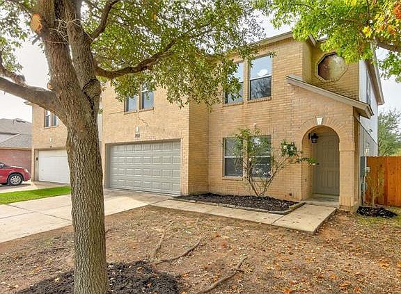3rd image of 2611 Byfield Dr