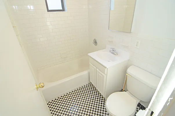 Rented by One Eleven Residential, Inc. | media 60