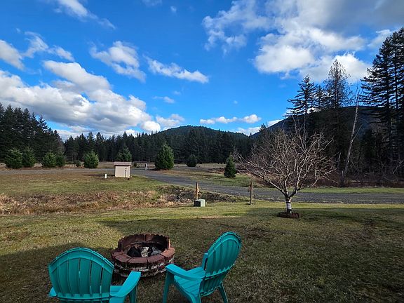 2nd image of 252 Blackledge Rd