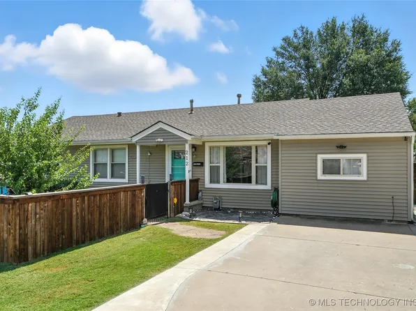 212 E Beaver St, Jenks, OK 74037