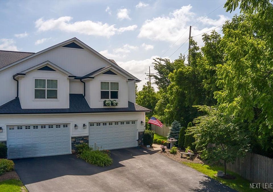 1st image of 339 Sandholm Ct
