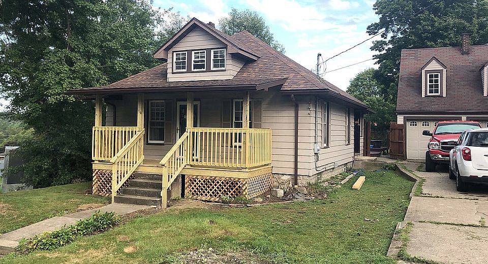 1st image of 8139 Lorain St
