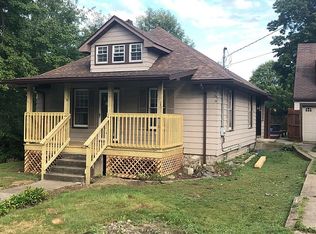 8139 Lorain St, Masury, OH 44438