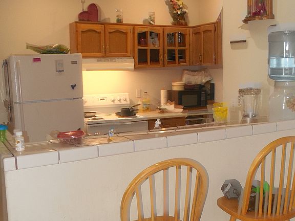 3rd image of 5711 S Southland Blvd