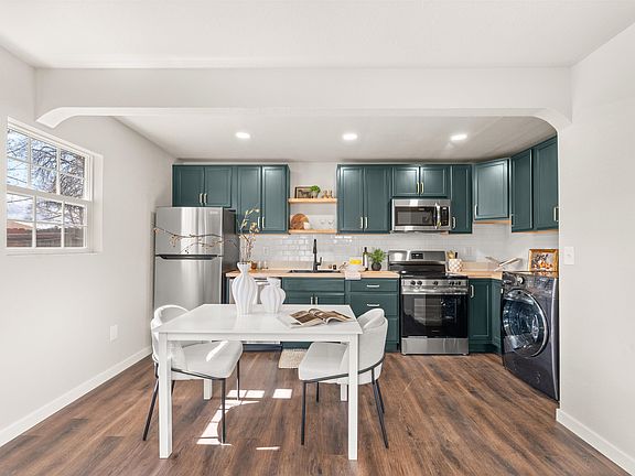 2nd image of 210 S Dearborn Rd