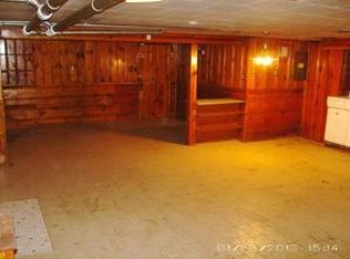 810 N 8th Ave, Maywood, IL 60153