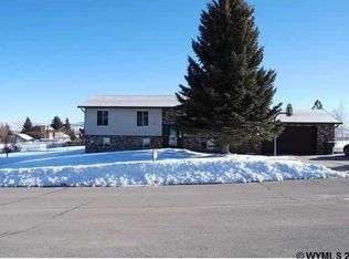 218 Hayden Ave, Evanston, WY 82930