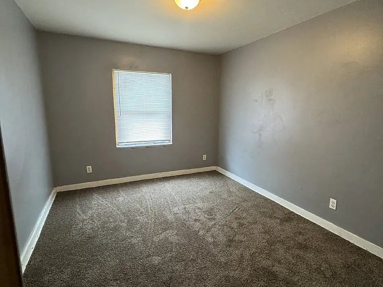 824 S Water St #2 — Photo 5
