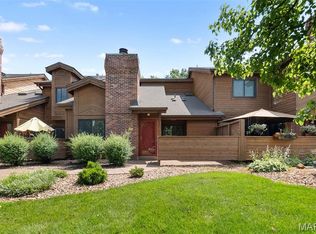 856 Hemingway Ln, Weldon Spring, MO 63304