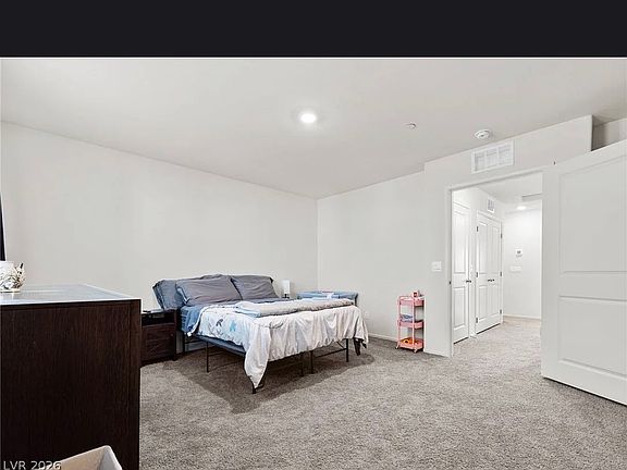 5th image of 6136 Lily Garden St
