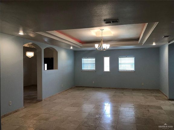 2nd image of 400 W Jackson Ave