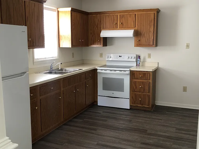 431 Main St — Photo 7