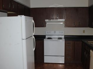 3170 Hillcrest Rd APT 1, Dubuque, IA 52001