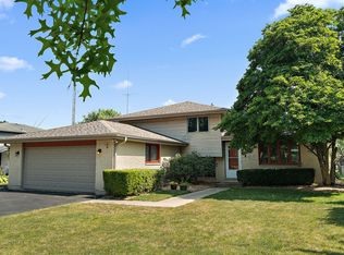 5551 143rd St, Midlothian, IL 60445