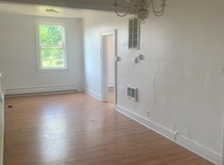 423 W 7th St #3, Mishawaka, IN