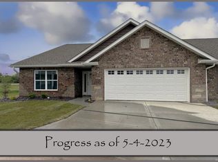 2027 Serenade Ln, Troy, IL 62294